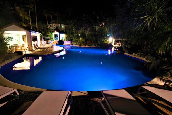 Grande_Florida_Resort-Warm-pool-at-night